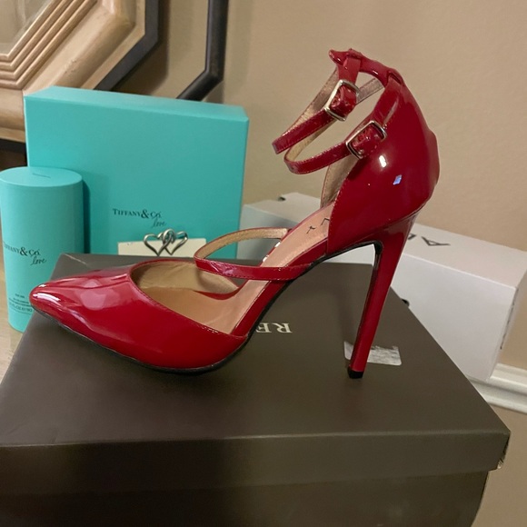 Renvy Heel🔥🔥🔥 - Picture 5 of 5